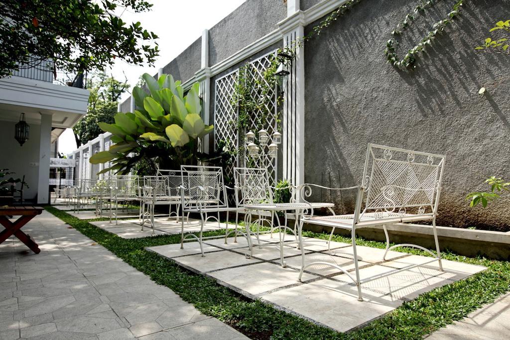de' Halimun Guest House Bandung Extérieur photo