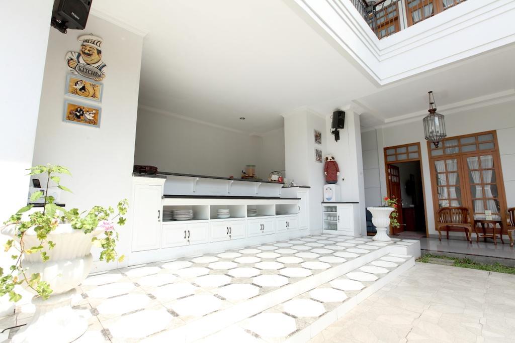 de' Halimun Guest House Bandung Extérieur photo